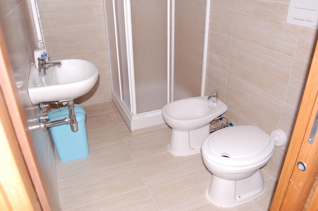B&B Fenix Трани Номер фото